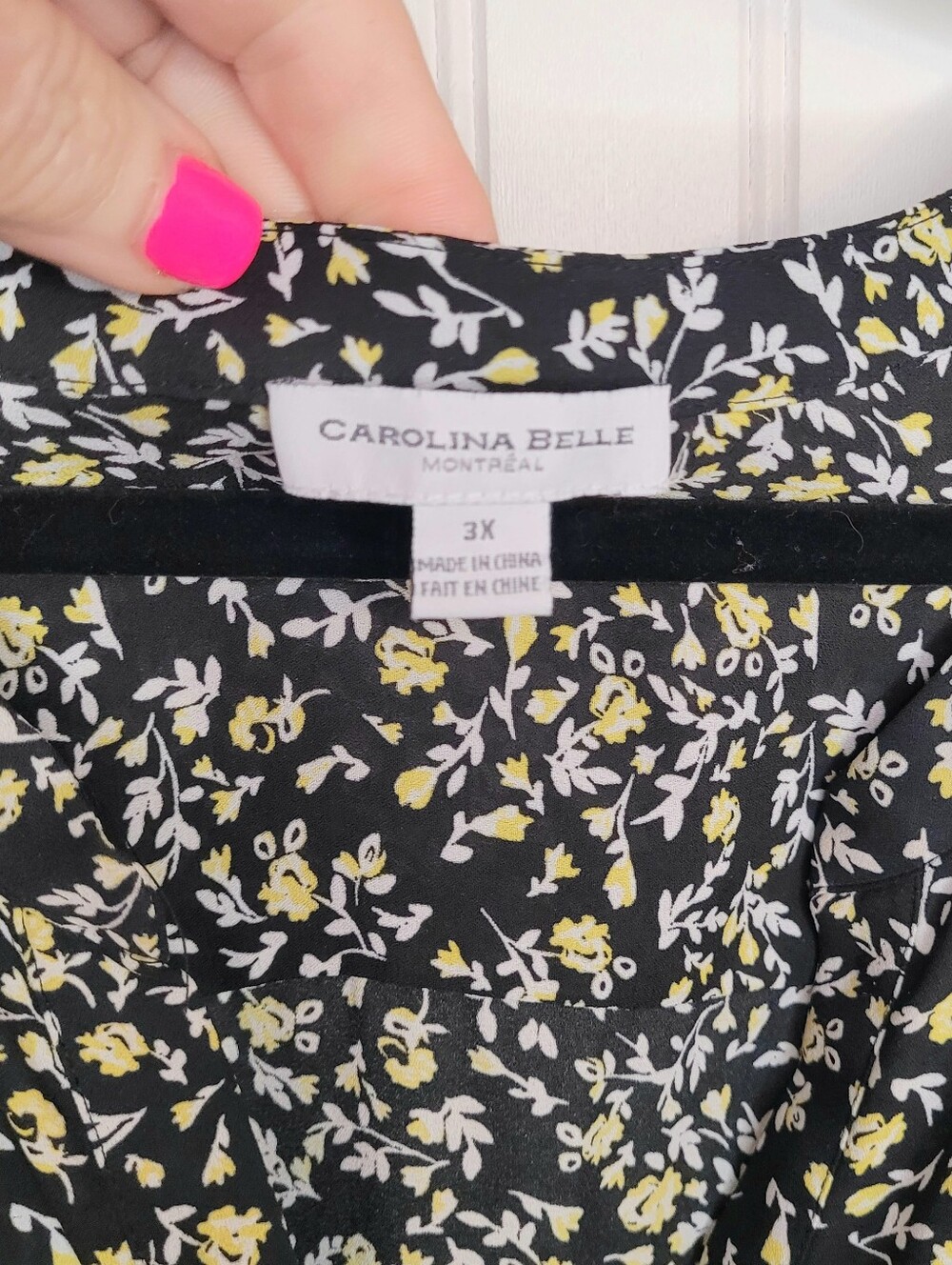 Carolina Belle Black Ditsy Floral V-Neck Flowy Tunic Top Sz 3X Boho Cottagecore - Picture 5 of 7